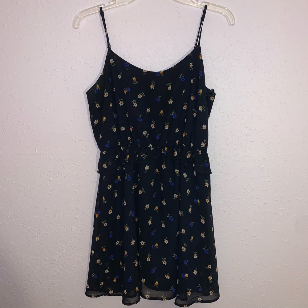 Forever 21 black blue foral dress